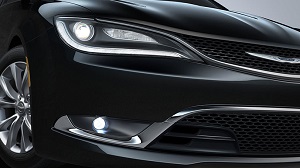 2015_Chrysler_200_review-22