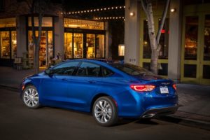 2015_Chrysler_200_review-exterior