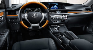 Lexus 300h interior