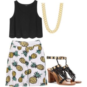 pineapple shorts outfit