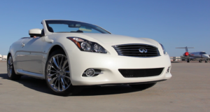 Infiniti Q60 convertible at Scottsdale Airport