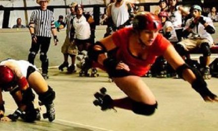 Women’s Roller Derby Making a Comeback