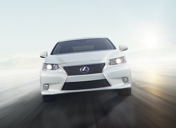 OMOTENASHI and the 2014 Lexus ES 300h