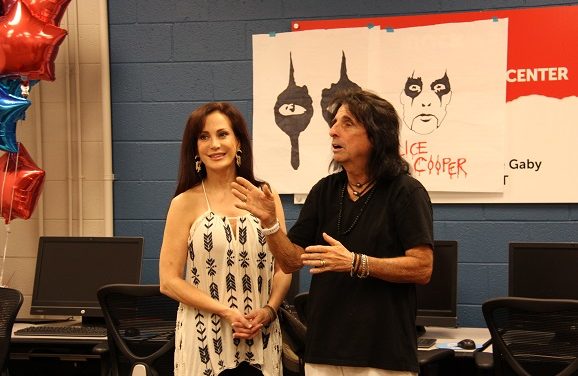 Alice Cooper’s Solid Rock Teen Center Unveils it’s new Technology Center