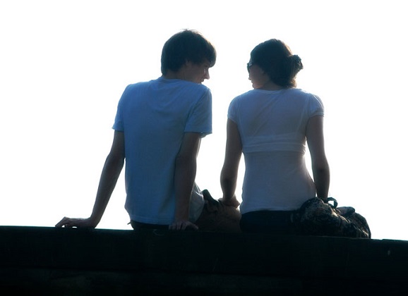 Tips to build a strong romantic relationship