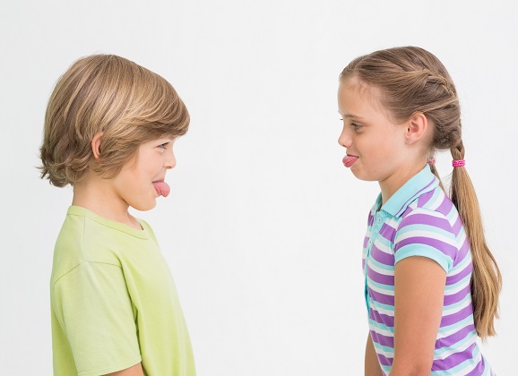 11 THINGS GIRLS LEARN ABOUT BOYS WHEN THEY’RE YOUNG