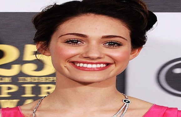 Actress Emmy Rossum Wants Equal Pay For Her Role On ‘Shameless’