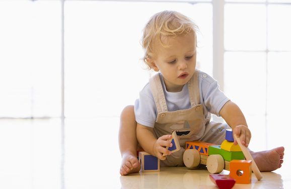 Old-Fashioned Toys Beat Out iPads For Children’s Development