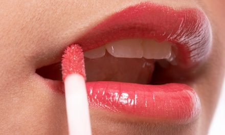 The Common Ingredient In Your Chapstick You Might Be Allergic To