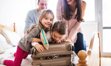 Here’s How You Can Unplug and Be Present on Your Family Vacation