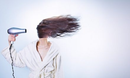 I Only Wash My Hair Once a Week – Here’s Why