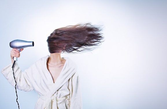 I Only Wash My Hair Once a Week – Here’s Why