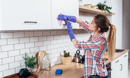 10 Tips to Successfully Spring Clean Your Home