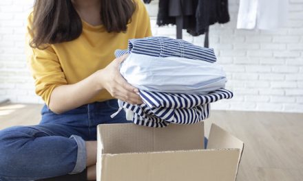 Sell Your Unused Clothes Online in Five Easy Steps