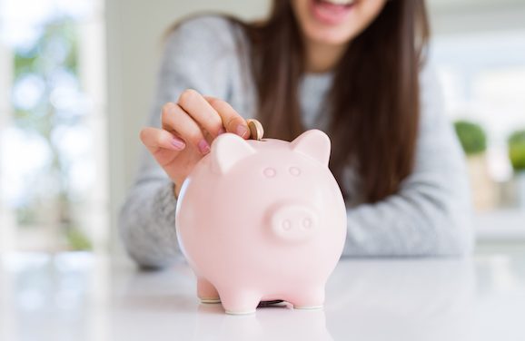 10 Easy Ways to Save Money Every Month