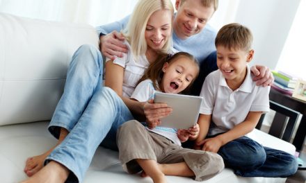 Tech Tools to Keep Your Family Organized and On Schedule